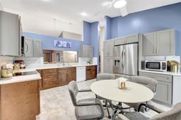 Picture of 9728 Sills Dr E # 202, Boynton Beach, FL 33437