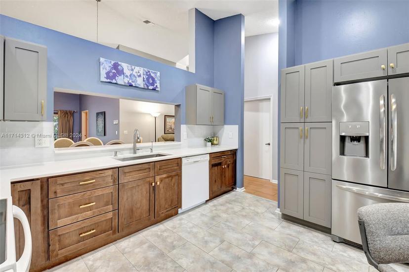 Picture of 9728 Sills Dr E # 202, Boynton Beach FL 33437