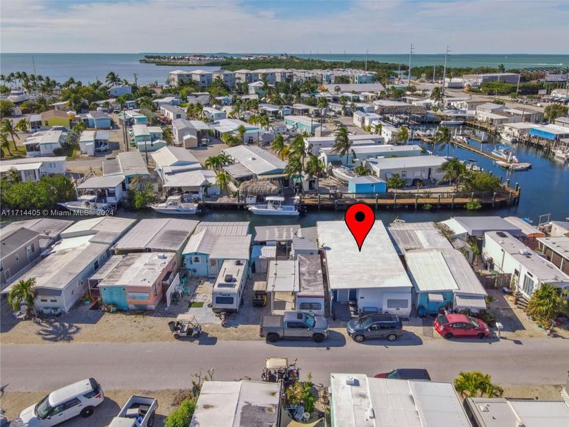 Picture of 1361 Overseas Hwy E11, Marathon FL 33050