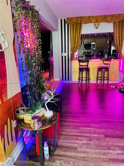 Picture of 50 NW 209Th St, Miami Gardens, FL 33169