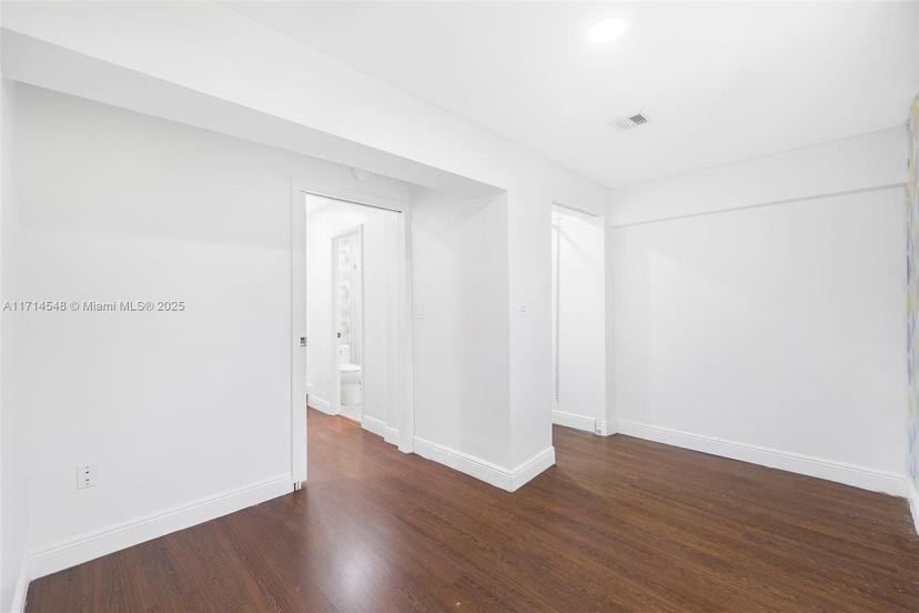 Picture of 9714 Costa Del Sol Blvd # 9714, Doral FL 33178