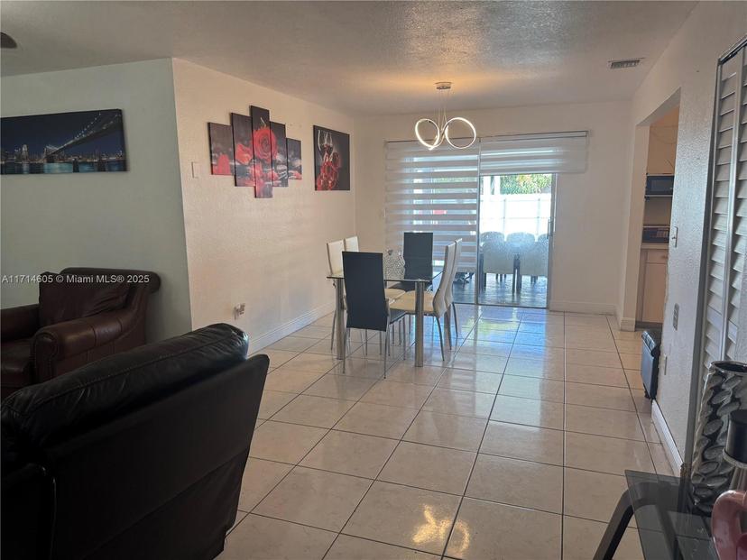 Picture of 19001 SW 122Nd Ave, Miami FL 33177