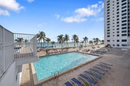 Picture of 2401 S Ocean Dr # 1007, Hollywood, FL 33019