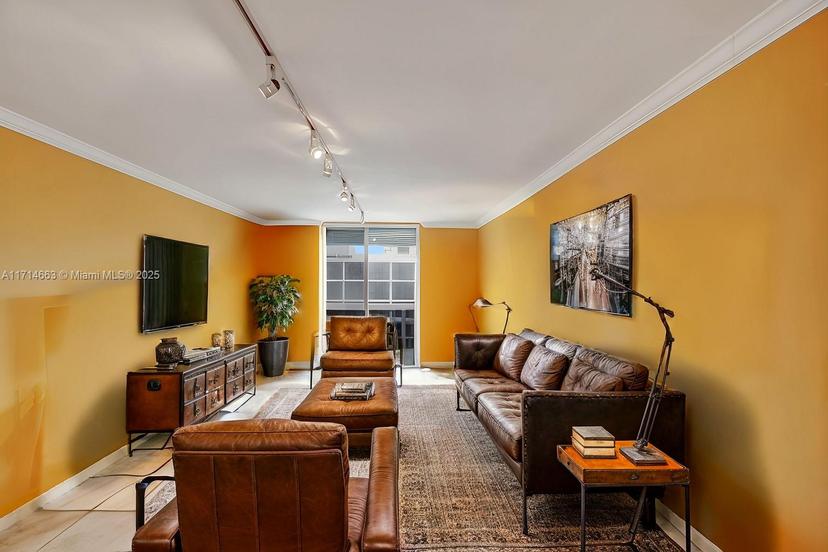 Picture of 1776 James Ave # 5B, Miami Beach FL 33139