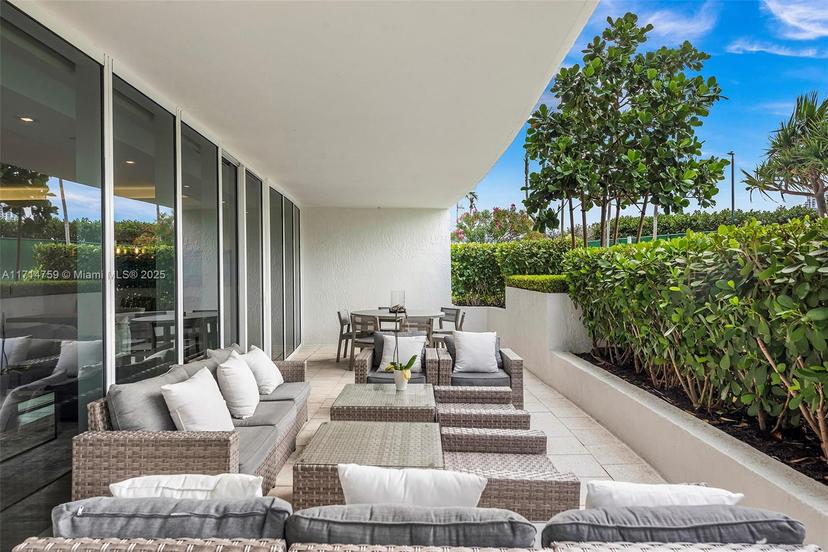 Picture of 400 Alton Rd # 509, Miami Beach FL 33139