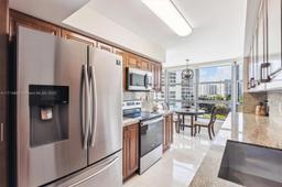 Picture of 19101 NE Mystic Pointe # 805, Aventura, FL 33180