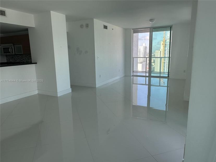 Picture of 253 NE 2Nd St # 3602, Miami FL 33132