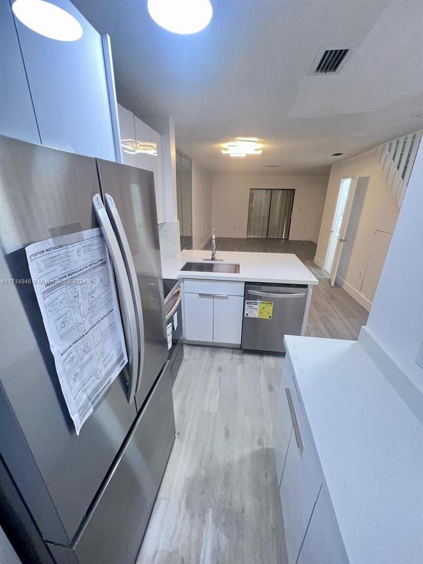 Picture of 6866 NW 173Rd Dr # 603, Hialeah FL 33015