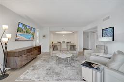 Picture of 3610 Yacht Club Dr # 508, Aventura, FL 33180
