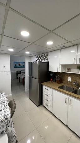 Picture of 3801 S Ocean Dr, Hollywood, FL 33019