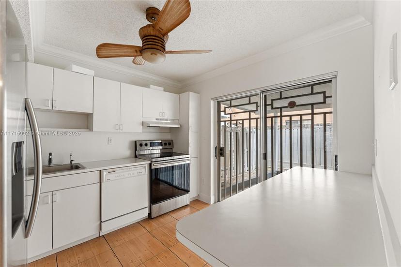 Picture of 7211 W 24Th Ave # 2251, Hialeah FL 33016