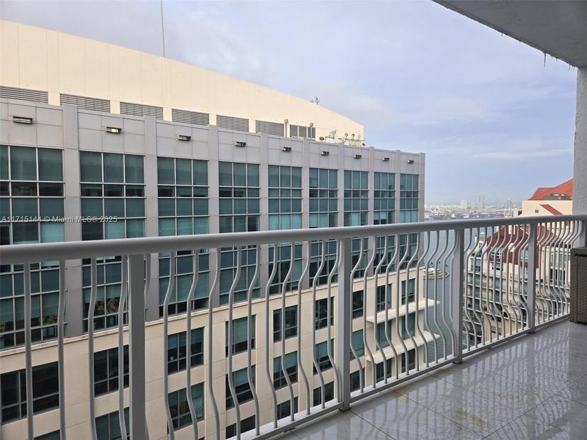 Picture of 1200 Brickell Bay Dr # 4214, Miami FL 33131