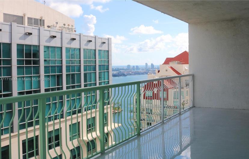 Picture of 1200 Brickell Bay Dr # 4214, Miami FL 33131
