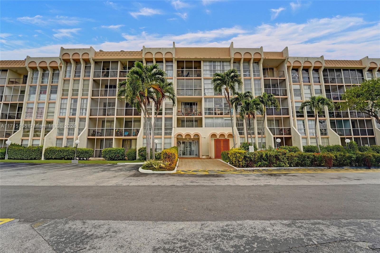 Picture of 601 Three Islands Blvd # 205, Hallandale Beach, FL 33009