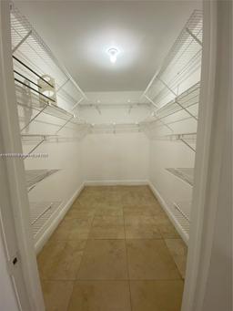 Picture of 3119 Oakland Shores Dr # C110, Oakland Park, FL 33309