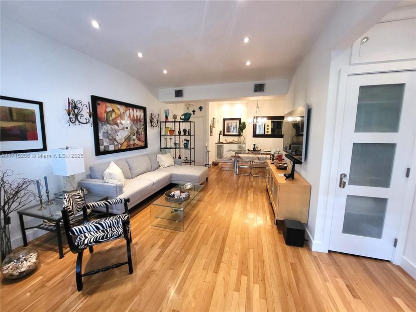 Picture of 827 Jefferson Ave # 6, Miami Beach FL 33139