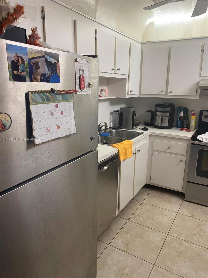 Picture of 919 Hillcrest Dr # 208, Hollywood FL 33021