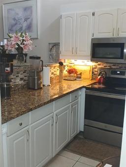 Picture of 4004 SW 69Th Ter, Miramar, FL 33023