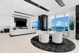Picture of 18501 Collins Ave, Sunny Isles Beach, FL 33160