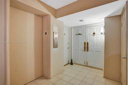 Picture of 4280 Galt Ocean Dr # 10A, Fort Lauderdale, FL 33308