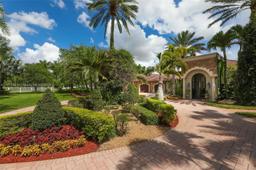 Picture of 16740 Berkshire Ct, Southwest Ranches, FL 33331