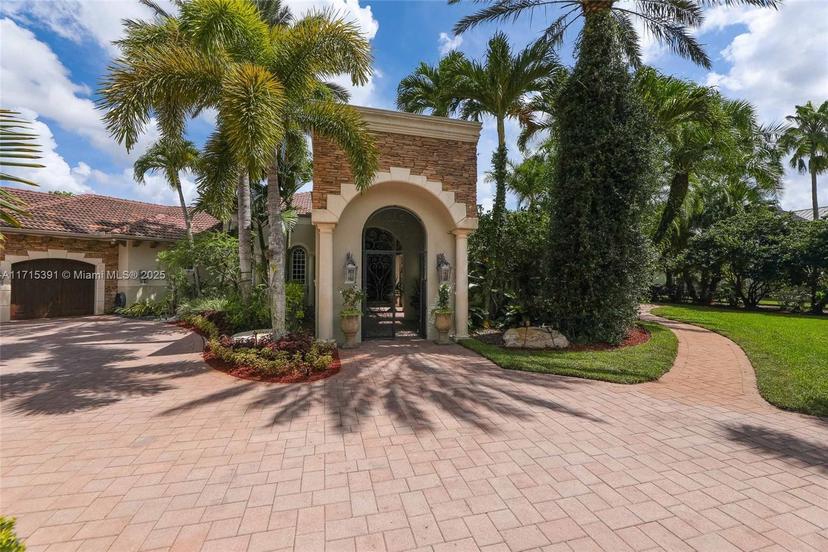 Picture of 16740 Berkshire Ct, Southwest Ranches FL 33331