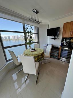 Picture of 3530 Mystic Pointe Dr # 1215, Aventura, FL 33180
