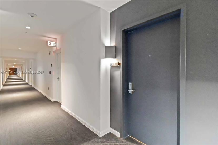 Picture of 335 S Biscayne Blvd # 2103, Miami FL 33131