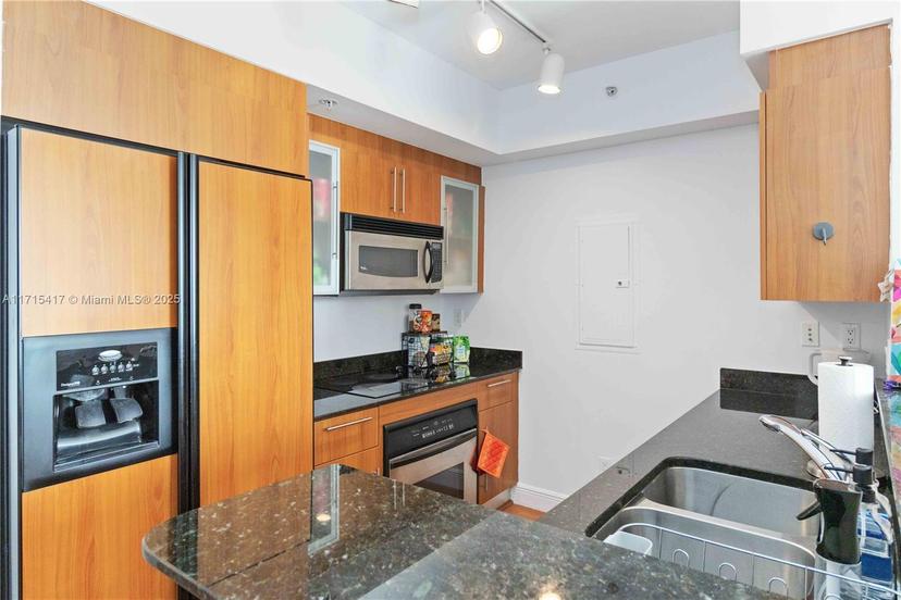 Picture of 335 S Biscayne Blvd # 2103, Miami FL 33131