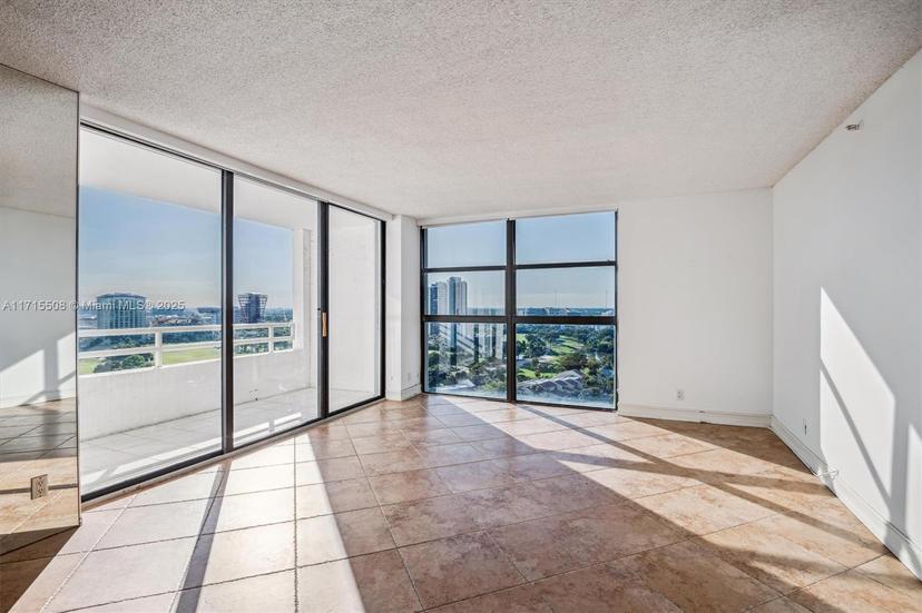 Picture of 20355 NE 34Th Ct # 1828, Aventura FL 33180