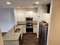 Picture of 374 SE 1St Dr, Deerfield Beach, FL 33441