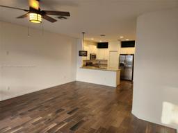 Picture of 374 SE 1St Dr, Deerfield Beach, FL 33441