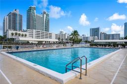 Picture of 600 Parkview Dr # 911, Hallandale Beach, FL 33009