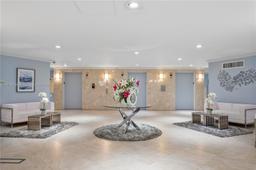 Picture of 600 Parkview Dr # 911, Hallandale Beach, FL 33009