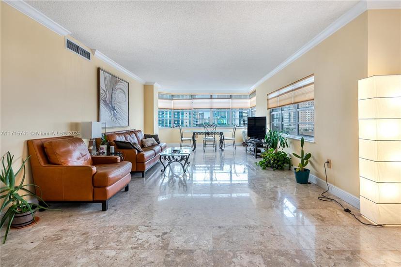 Picture of 1985 S Ocean Dr # 6P, Hallandale Beach FL 33009