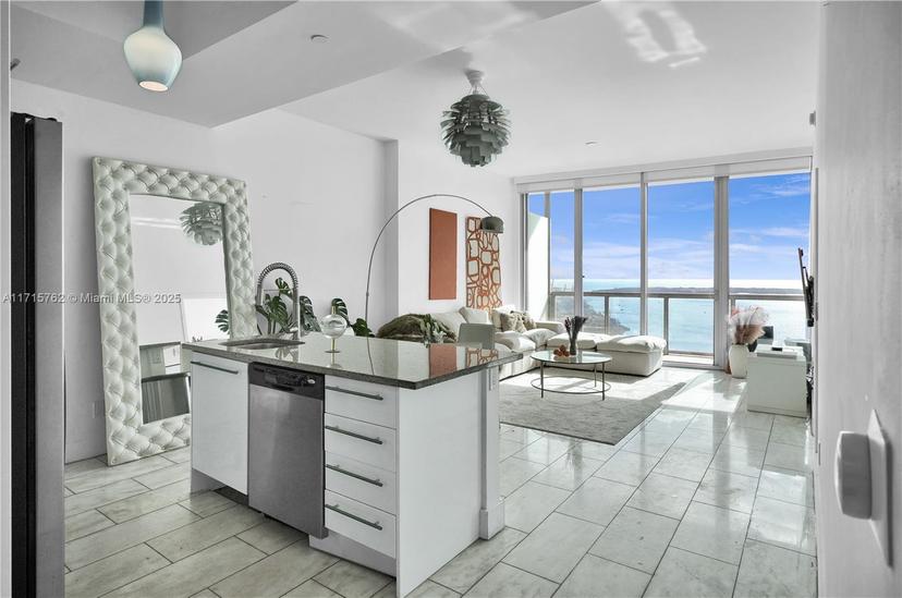Picture of 888 Biscayne Blvd # 4706, Miami FL 33132