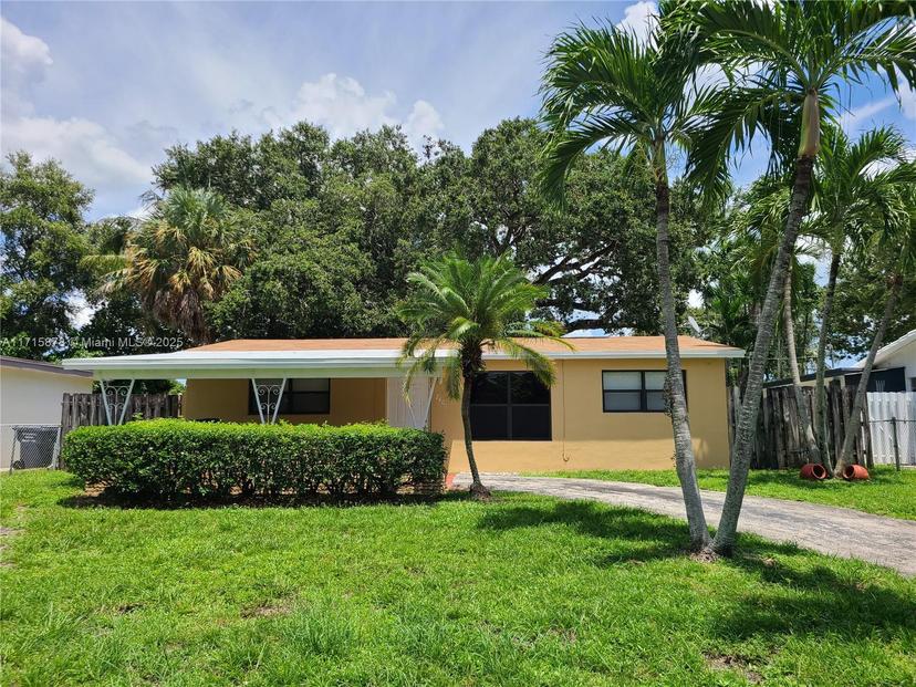 Picture of 2401 N 62Nd Ave, Hollywood FL 33024