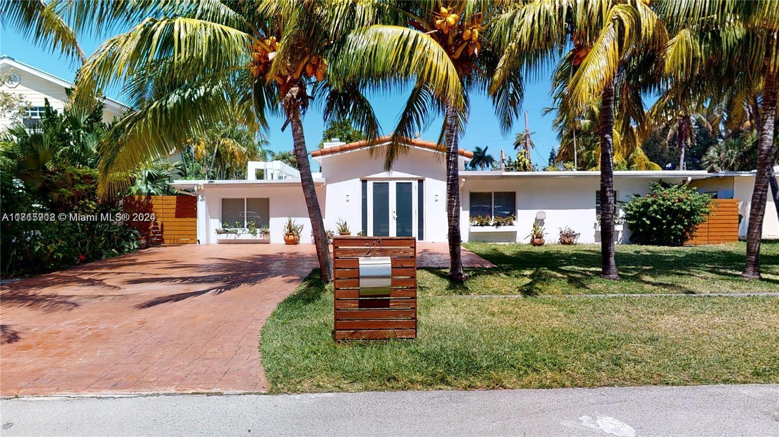 Picture of 211 190Th St, Sunny Isles Beach, FL 33160