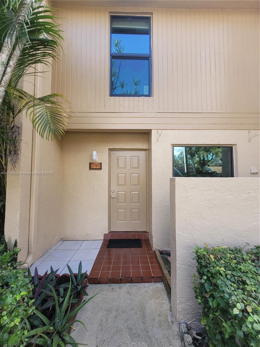 Picture of 9744 NW 15Th St # 303, Pembroke Pines, FL 33024