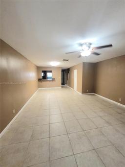 Picture of 9744 NW 15Th St # 303, Pembroke Pines, FL 33024