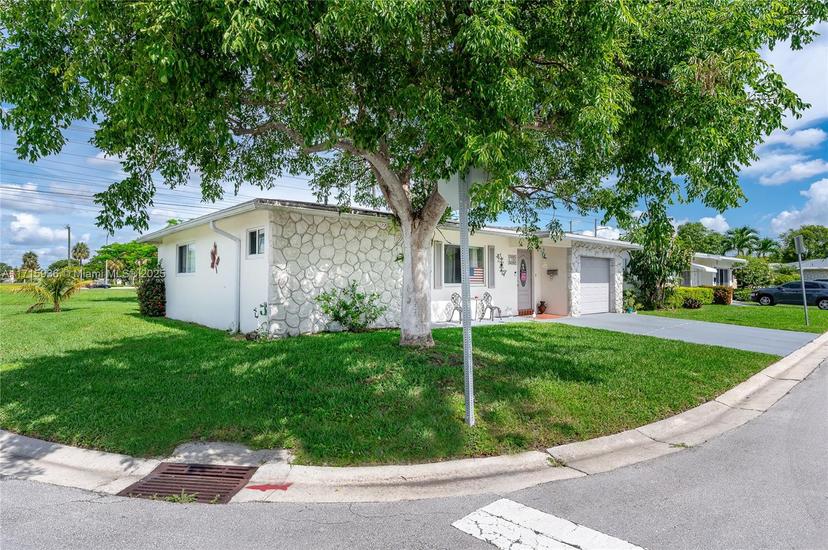 Picture of 1700 NW 70Th Ln, Margate FL 33063