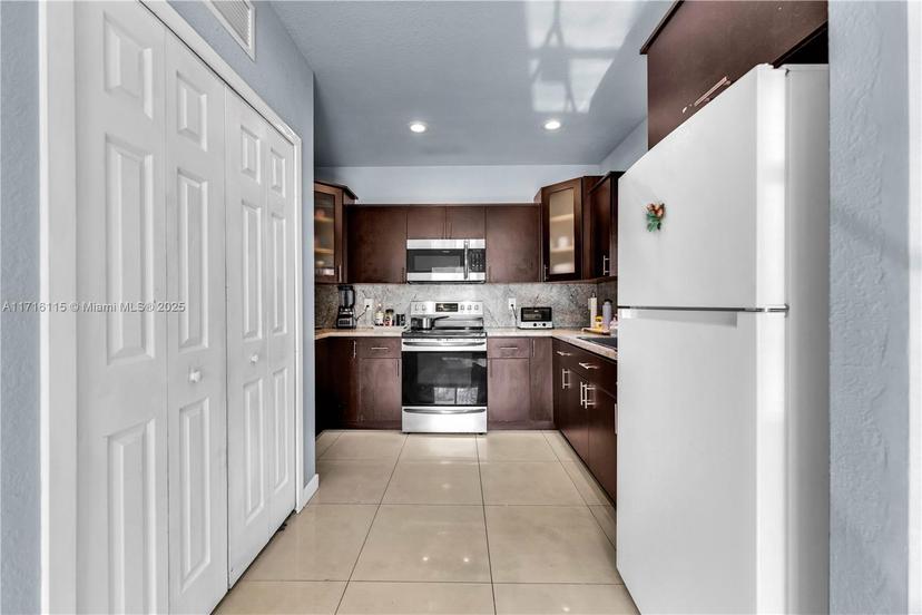 Picture of 1971 NW 57Th St, Miami FL 33142