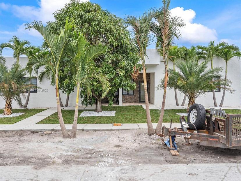 Picture of 501 E 59Th St, Hialeah FL 33013
