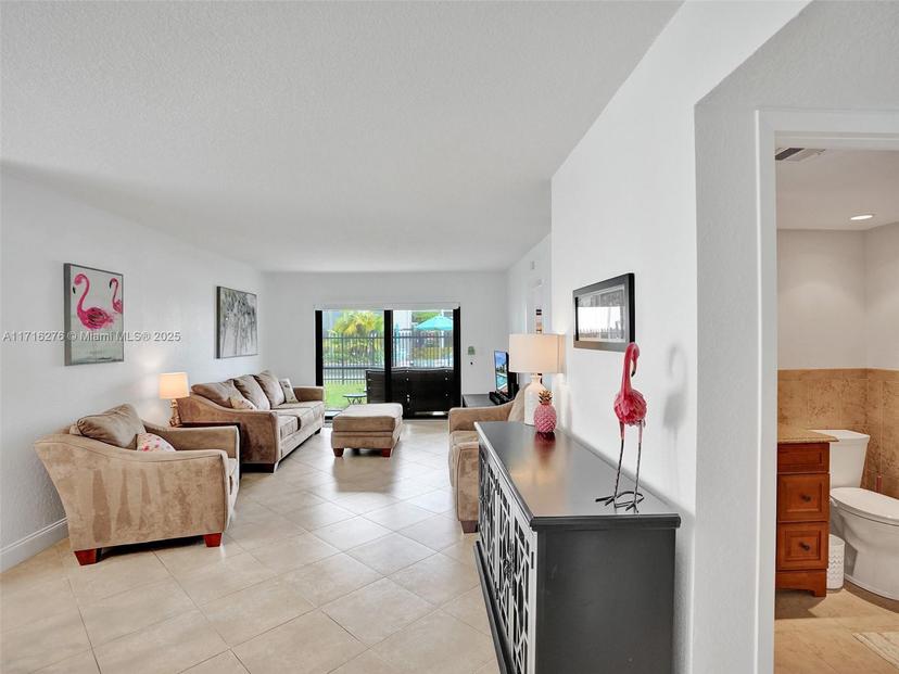 Picture of 245 SE 10Th St # 4B, Deerfield Beach FL 33441