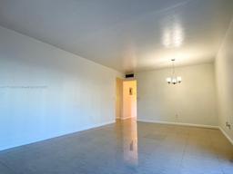 Picture of 7765 SW 86Th St # 102, Miami, FL 33143