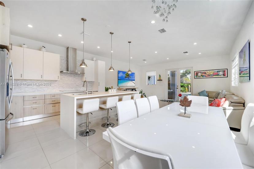 Picture of 2943 SW 23Rd St, Miami FL 33145