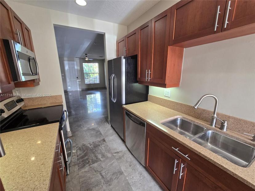 Picture of 1344 SW 2Nd Ct # 1344, Fort Lauderdale FL 33312