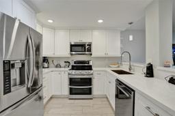 Picture of 6301 N University Dr # 302, Tamarac, FL 33321