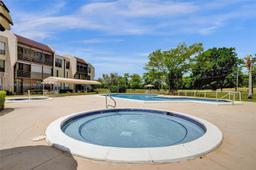 Picture of 6301 N University Dr # 302, Tamarac, FL 33321
