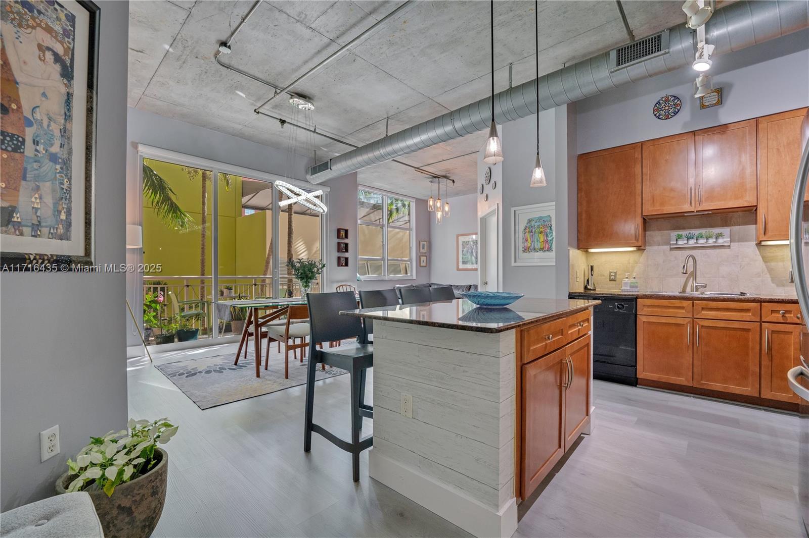Picture of 2001 Biscayne Blvd # 2317, Miami, FL 33137